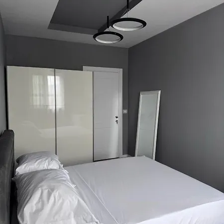 Apartament Apartment *